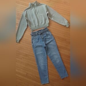 Hollister set Jeans & Sweatshirt, size S